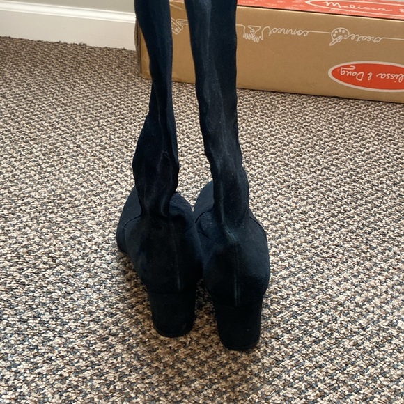 NWOT Stuart Weitzman black suede heeled boots - Picture 3 of 4